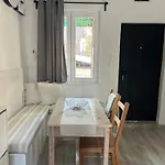 Апартаменты Nina Center *