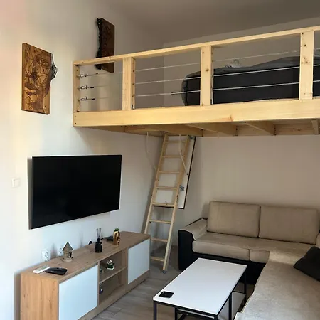 Nina Center * Skopje