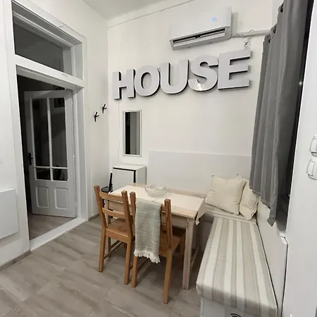 Apartamento Nina Center