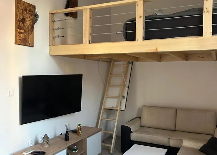 Nina Center * Skopje